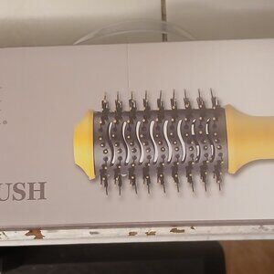 Electric blowout brush